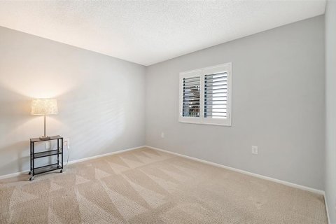 Condo in Sarasota, Florida, 2 bedrooms  № 2359120 - photo 28