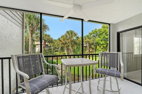 Condo in Sarasota, Florida, 2 bedrooms  № 2359120 - photo 8