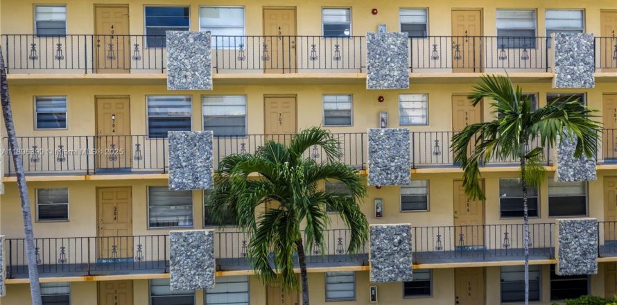 Condo à Hollywood, Floride, 1 chambre  № 1948425