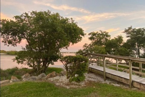 Casa en alquiler en Belleair Beach, Florida, 3 dormitorios, 100.52 m2 № 1676982 - foto 25