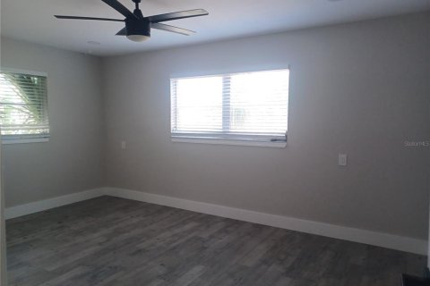 Casa en alquiler en Belleair Beach, Florida, 3 dormitorios, 100.52 m2 № 1676982 - foto 12