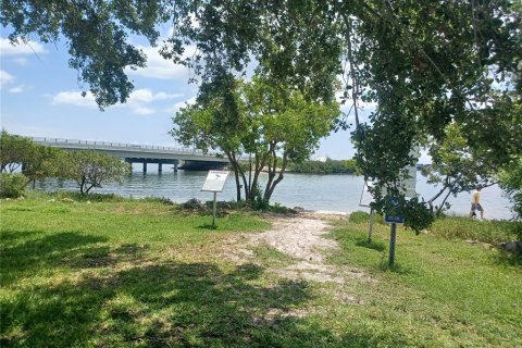 Casa en alquiler en Belleair Beach, Florida, 3 dormitorios, 100.52 m2 № 1676982 - foto 18
