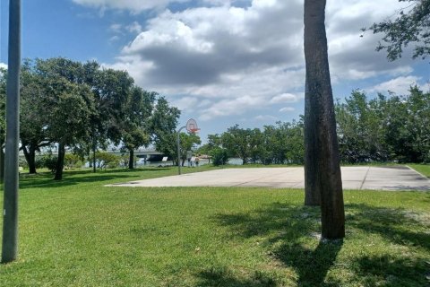 Casa en alquiler en Belleair Beach, Florida, 3 dormitorios, 100.52 m2 № 1676982 - foto 21