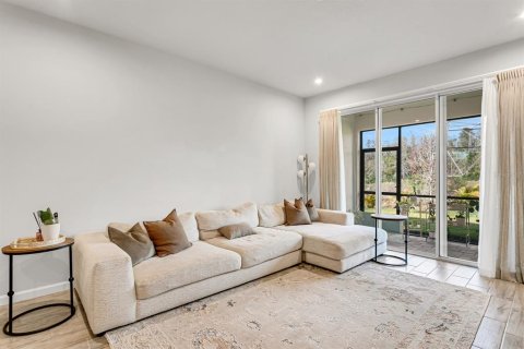Touwnhouse à louer à Odessa, Floride: 3 chambres, 159.42 m2 № 2388951 - photo 6
