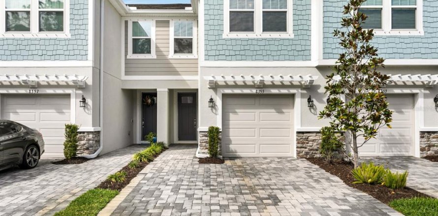 Touwnhouse à CITRON GROVE à Odessa, Floride 3 chambres, 159.42 m2 № 2388951