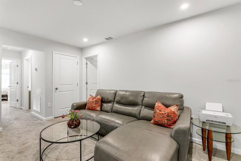 Touwnhouse à louer à Odessa, Floride: 3 chambres, 159.42 m2 № 2388951 - photo 18