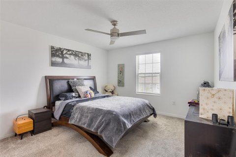 House in Kissimmee, Florida 5 bedrooms, 269.04 sq.m. № 2209912 - photo 23