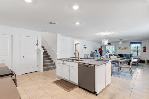 House in Kissimmee, Florida 5 bedrooms, 269.04 sq.m. № 2209912 - photo 15