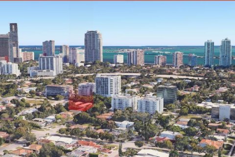 Commercial property in Miami, Florida 1148.46 sq.m. № 1832279 - photo 1
