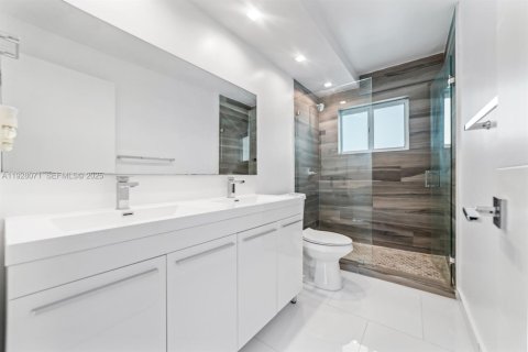 Condominio en alquiler en North Miami Beach, Florida, 1 dormitorio, 51.84 m2 № 1986802 - foto 21