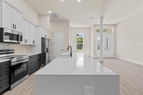 House in Homosassa, Florida 3 bedrooms, 186.55 sq.m. № 1835733 - photo 13