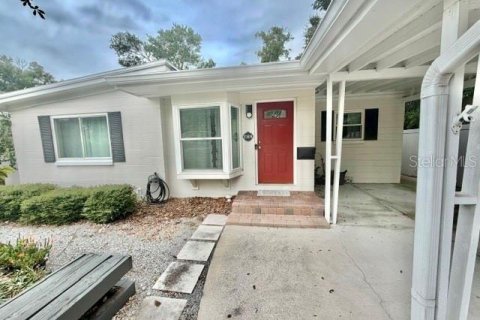 House in Orlando, Florida 3 bedrooms, 107.95 sq.m. № 2398862 - photo 4