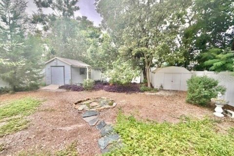 House in Orlando, Florida 3 bedrooms, 107.95 sq.m. № 2398862 - photo 24
