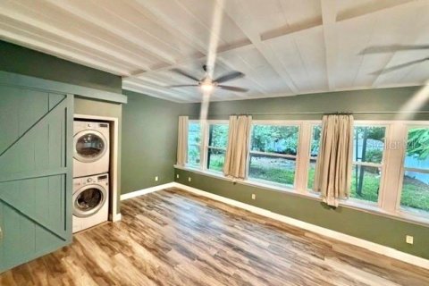 House in Orlando, Florida 3 bedrooms, 107.95 sq.m. № 2398862 - photo 16