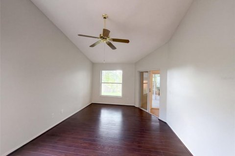 Villa ou maison à vendre à Clermont, Floride: 3 chambres, 168.15 m2 № 2415607 - photo 4
