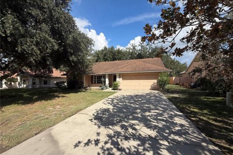 Villa ou maison à vendre à Clermont, Floride: 3 chambres, 168.15 m2 № 2415607 - photo 6