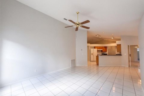Villa ou maison à vendre à Clermont, Floride: 3 chambres, 168.15 m2 № 2415607 - photo 12