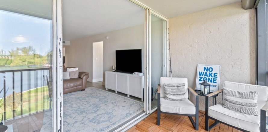 Condominio en Boca Raton, Florida, 2 dormitorios № 1177241