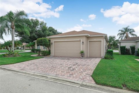 Casa en venta en Winter Haven, Florida, 3 dormitorios, 218.69 m2 № 2387618 - foto 3