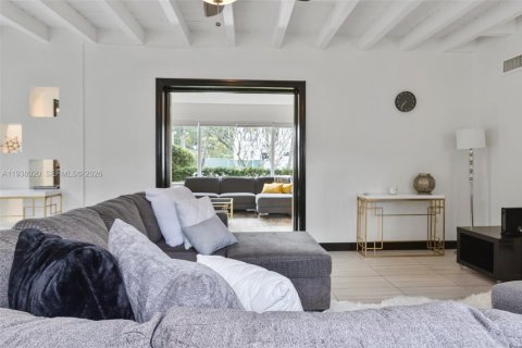 Купить виллу или дом в Эль Портал, Флорида 3 спальни, 139.35м2, № 1995724 - фото 25