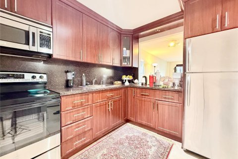 Copropriété à vendre à North Bay Village, Floride: 1 chambre, 70.61 m2 № 1968156 - photo 22