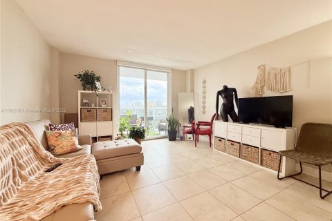 Copropriété à vendre à North Bay Village, Floride: 1 chambre, 70.61 m2 № 1968156 - photo 9