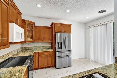 House in Cooper City, Florida 3 bedrooms, 148.83 sq.m. № 1739071 - photo 15