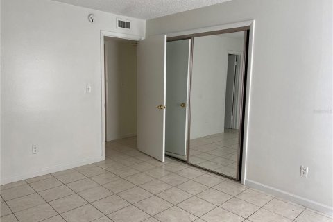 Copropriété à vendre à Orlando, Floride: 2 chambres, 87.7 m2 № 1716861 - photo 11