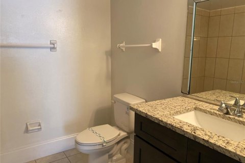 Copropriété à vendre à Orlando, Floride: 2 chambres, 87.7 m2 № 1716861 - photo 12