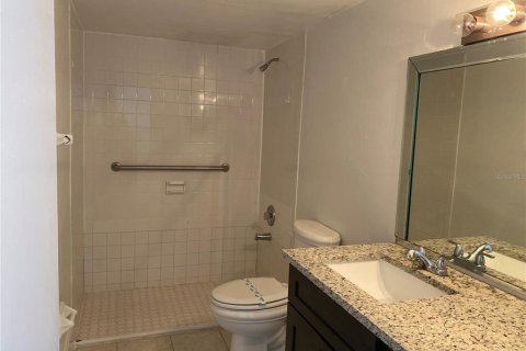 Copropriété à vendre à Orlando, Floride: 2 chambres, 87.7 m2 № 1716861 - photo 8