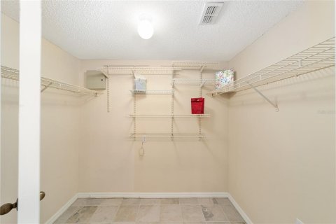 Copropriété à vendre à Gainesville, Floride: 3 chambres, 135.08 m2 № 1902219 - photo 19