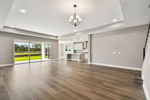 House in Zephyrhills, Florida 4 bedrooms, 307.13 sq.m. № 1559933 - photo 25