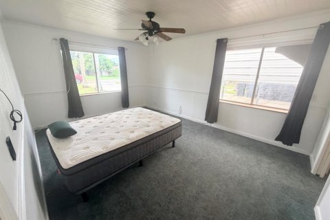 Villa ou maison à louer à Lake Worth, Floride: 4 chambres, 201.23 m2 № 2390065 - photo 13