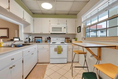 Condominio en venta en Clearwater, Florida, 2 dormitorios, 110.09 m2 № 1536044 - foto 9