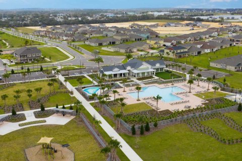WATERBROOKE sobre plano en Winter Garden, Florida № 36332 - foto 1
