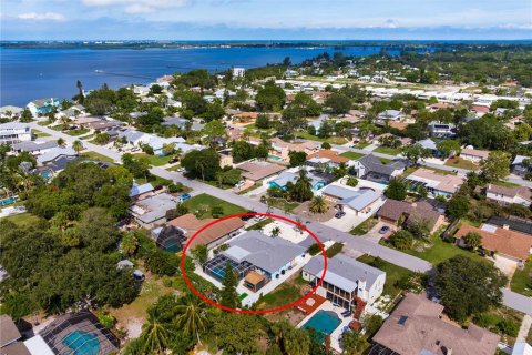 House in Bradenton, Florida 3 bedrooms, 197.23 sq.m. № 2091677 - photo 2