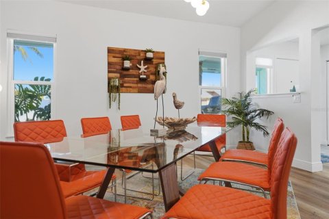 House in Bradenton, Florida 3 bedrooms, 197.23 sq.m. № 2091677 - photo 21