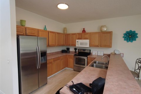Casa en alquiler en Kissimmee, Florida, 5 dormitorios, 238.94 m2 № 1801657 - foto 10