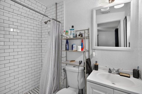Casa en venta en Tampa, Florida, 4 dormitorios, 127.65 m2 № 2344841 - foto 30