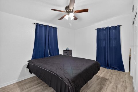 Casa en venta en Tampa, Florida, 4 dormitorios, 127.65 m2 № 2344841 - foto 26
