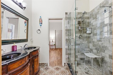 House in Fort Lauderdale, Florida 6 bedrooms, 483.09 sq.m. № 2094044 - photo 19