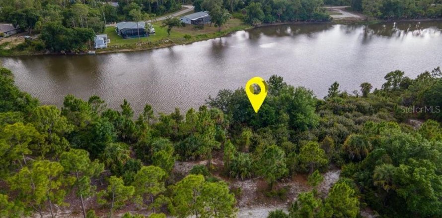 Land in Punta Gorda, Florida № 2161636