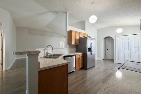 Villa ou maison à vendre à Poinciana, Floride: 3 chambres, 147.9 m2 № 2408574 - photo 17