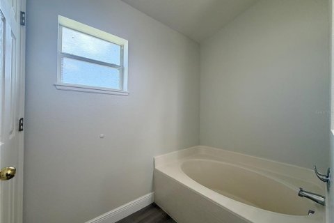 Villa ou maison à vendre à Poinciana, Floride: 3 chambres, 147.9 m2 № 2408574 - photo 28