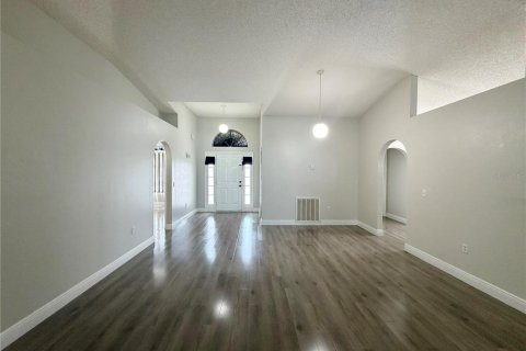 Villa ou maison à vendre à Poinciana, Floride: 3 chambres, 147.9 m2 № 2408574 - photo 7