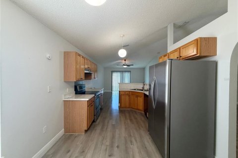 Villa ou maison à vendre à Poinciana, Floride: 3 chambres, 147.9 m2 № 2408574 - photo 20