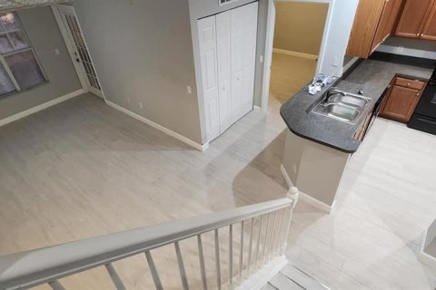 Adosado en alquiler en Orlando, Florida, 3 dormitorios, 135.36 m2 № 1919718 - foto 12