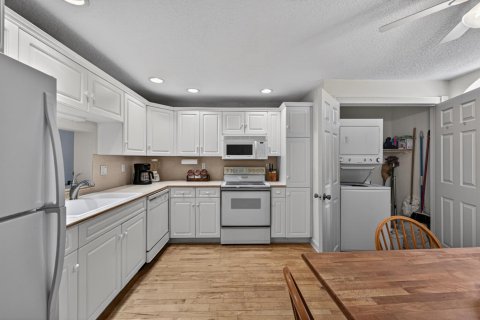 Copropriété à vendre à Pompano Beach, Floride: 2 chambres, 123.37 m2 № 2406032 - photo 29