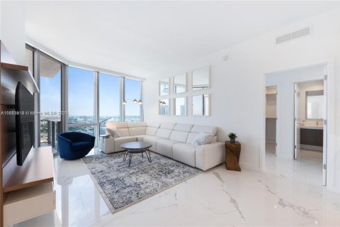 Copropriété à vendre à Miami, Floride: 2 chambres, 139.17 m2 № 1797520 - photo 2