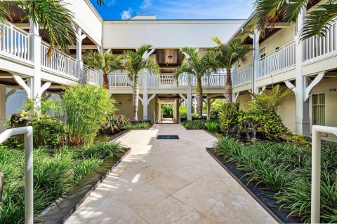 Condominio en venta en Delray Beach, Florida, 3 dormitorios, 204.66 m2 № 2181341 - foto 2